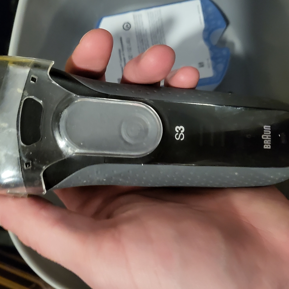 S3 Electric Shaver - Black